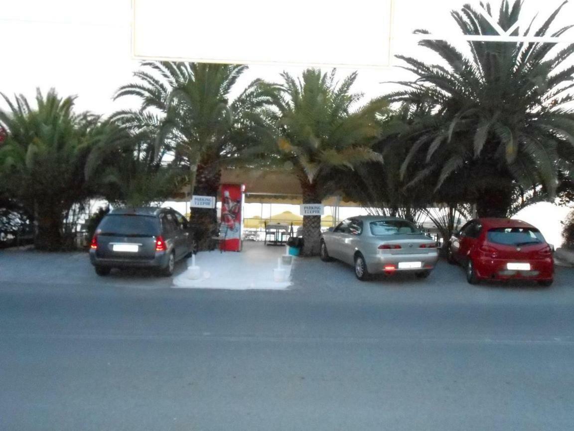 Horizon Aktaion Aparthotel Kalamata Exterior foto